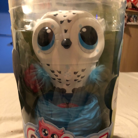 OWLEEZ TEACH ME TO FLY TOY - Picture 1 of 6